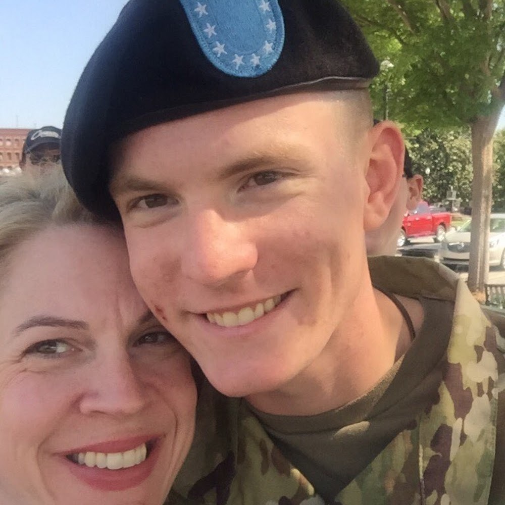 Meet your Posher, Andrea